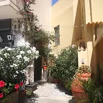 Studios10