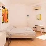 Studios10